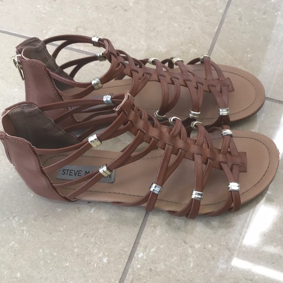 Steve Madden womens sandals - Picture 2 of 2